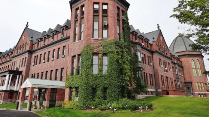 Saint Mary's Regional Medical Center, Lewiston, Maine, 04240