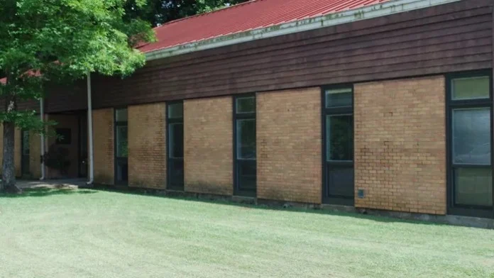 West Alabama Mental Health Center - Walnut Ave, Demopolis, Alabama, 36732