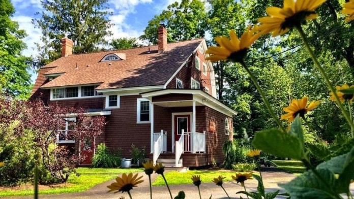 Spruce Mountain Inn, Plainfield, Vermont, 05667