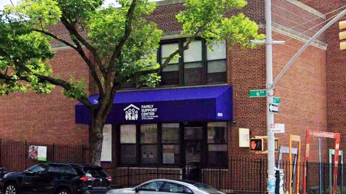 Lutheran Medical Center - Healthy Connections, Brooklyn, New York, 11220