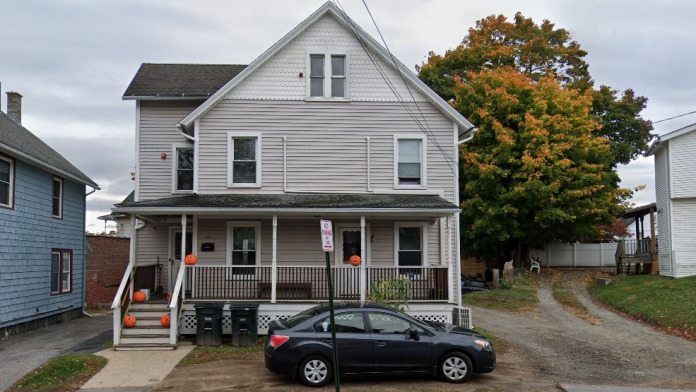 McCall Center for Behavioral Health - Fenton House, Torrington, Connecticut, 06790