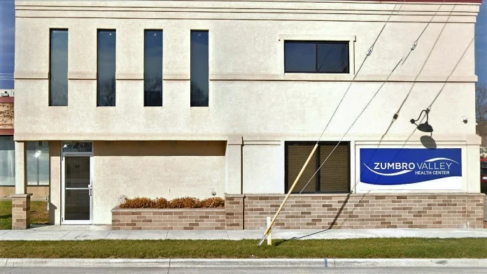 Zumbro Valley Health Center - 7th Street NE, Rochester, Minnesota, 55906