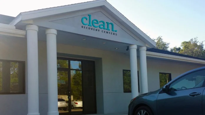 Clean Recovery Centers, Tampa, Florida, 33612