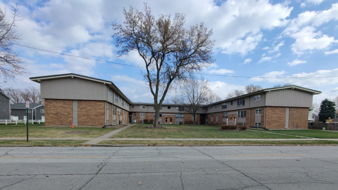 Oxford House Linden Square, Fremont, Nebraska, 68025