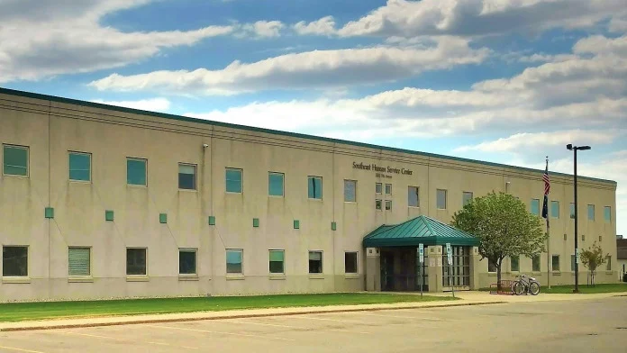 Southeast Human Service Center - Alcohol and Drug Abuse, Fargo, North Dakota, 58103