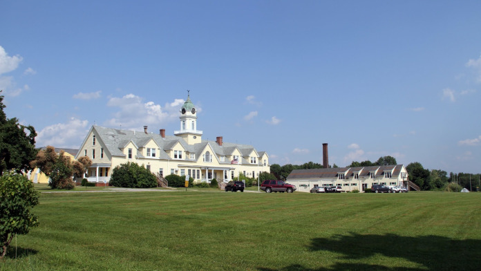 Stetson School, Barre, Massachusetts, 01005