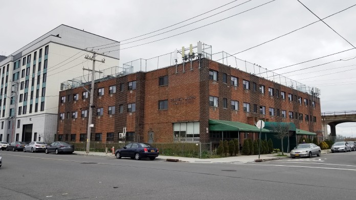 Creedmoor Psychiatric Center - Seaview Mannor, Far Rockaway, New York, 11691