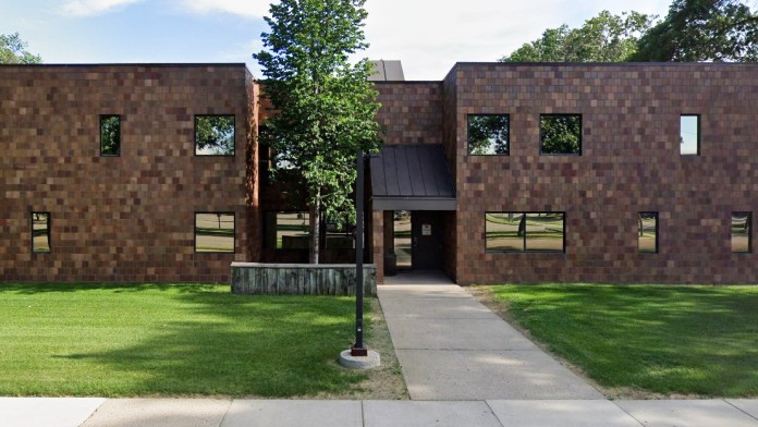 Avera St Luke's Hospital, Aberdeen, South Dakota, 57401