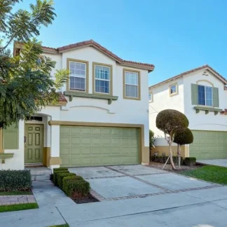 Adolescent Growth, Commerce, California, 90040