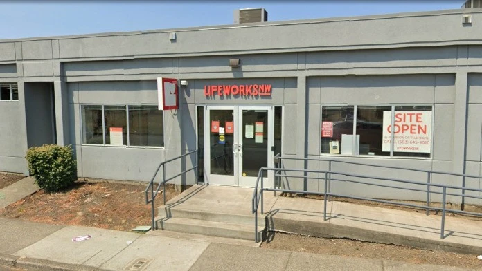 LifeWorks - Walnut Street, Hillsboro, Oregon, 97123