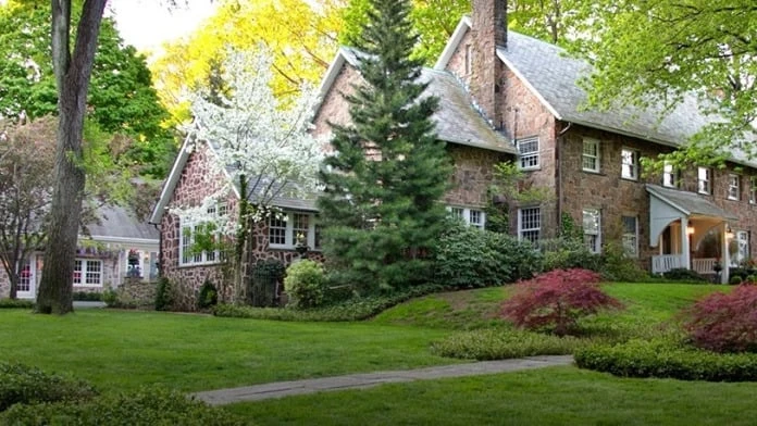 Turnbridge, New Haven, Connecticut, 06510
