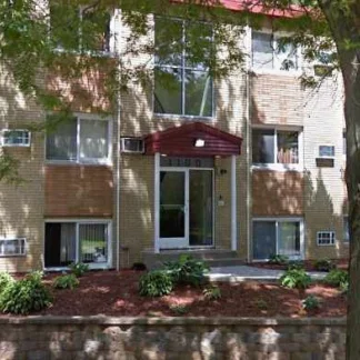 People - Maghakian Place, Saint Paul, Minnesota, 55106