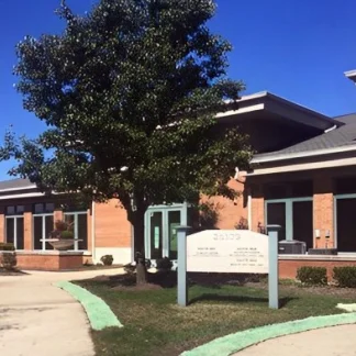 Clarus Center, Warrenville, Illinois, 60555