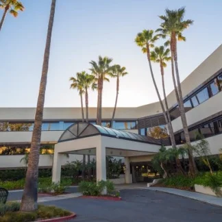 Laguna Treatment Hospital, Aliso Viejo, California, 92656