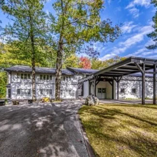 Metamorphosis Centre, Aguadilla, Puerto Rico, L9Z-2C4