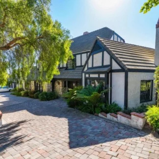 Harvester House (Cliffside Malibu), Malibu, California, 90265