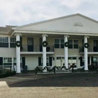 Royale Therapeutic Residential Center, Santa Ana, California, 92707