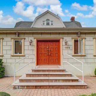 Long Island Treatment Center, Hicksville, New York, 11801