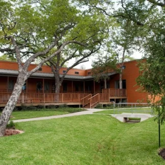 Phoenix House - Hill A. Feinberg Academy, Dallas, Texas, 75219