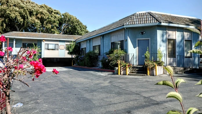 Second Chance Tri - Cities Center, Newark, California, 94560