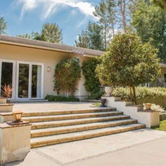 Carus Recovery, Los Angeles, California, 91356