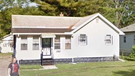 Above the Water House, Flint, Michigan, 48504