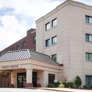 Harborside Healthcare - Arden House, Hamden, Connecticut, 06514