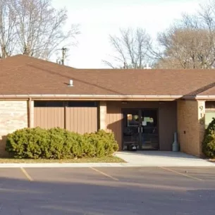 Dakota Counseling Institute, Mitchell, South Dakota, 57301