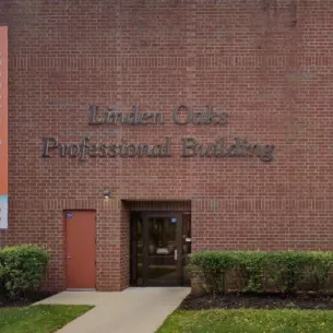 Linden Oaks Behavioral Health - Naperville Main Inpatient Campus, Naperville, Illinois, 60540