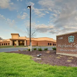 Highland Springs, Highland, Ohio, 44128