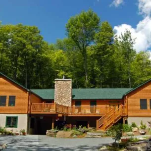 Little Creek Lodge, Lake Ariel, Pennsylvania, 18436