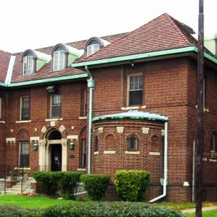 Heartline - Lutheran Social Services, Detroit, Michigan, 48214