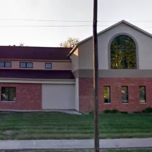 Locust Street Resource Center, Carlinville, Illinois, 62626